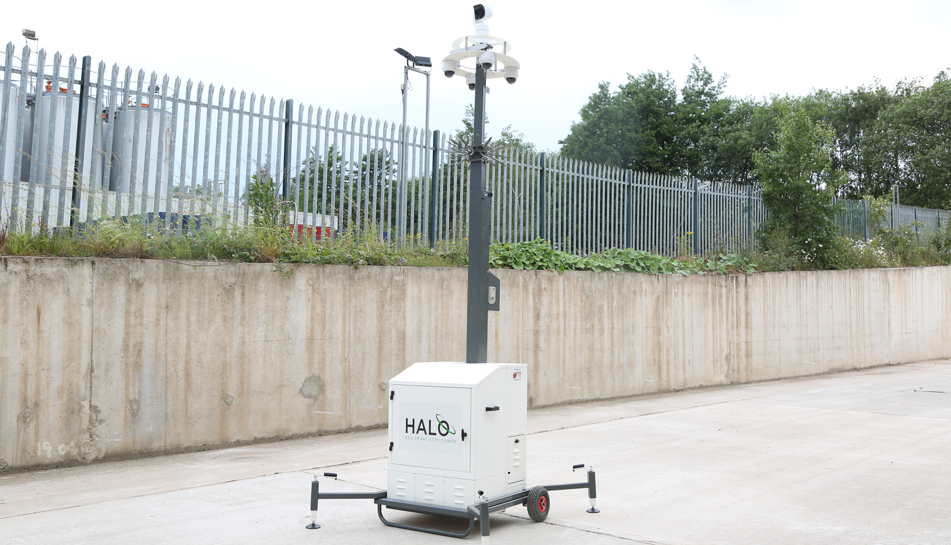 The-Halo-CCTV-Tower-range-is-a-modular-CCTV-system-by-Red-CCTV