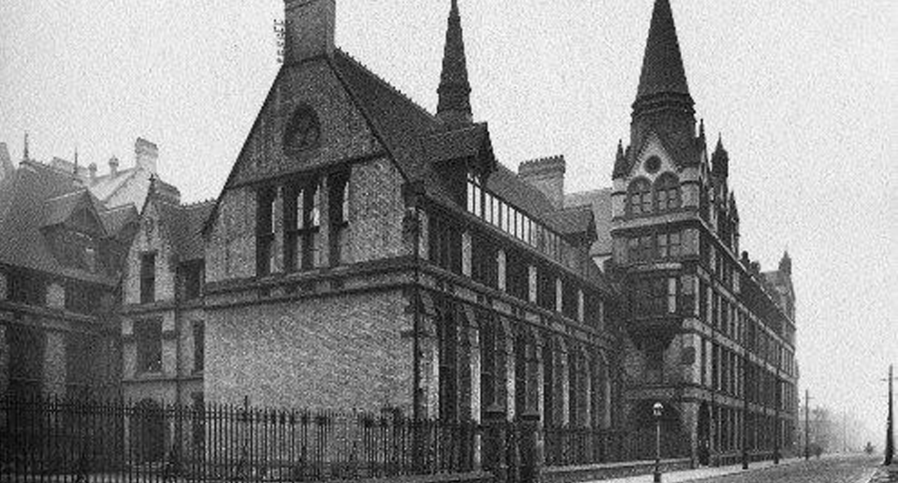 Coupland Medical Building Red CCTV